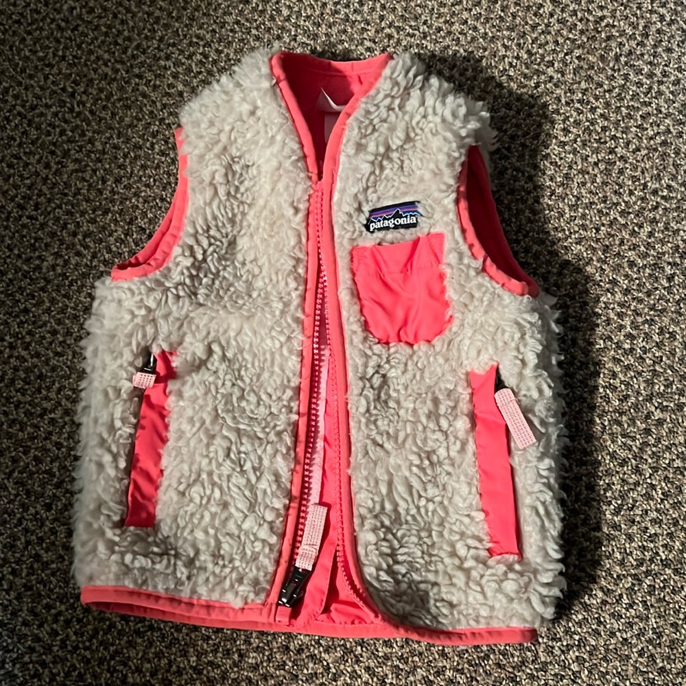 Patagonia vest girls 6-12 months